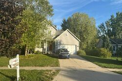 Pre-foreclosure in  DOUGLAS DR Allendale, MI 49401