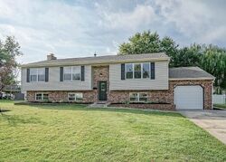 Pre-foreclosure in  DUNCAN AVE Gibbstown, NJ 08027