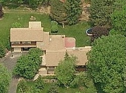 Pre-foreclosure in  FREEMAN RD Gilberts, IL 60136