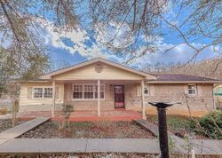 Pre-foreclosure in  Spring Valley Cir Gate City, VA 24251