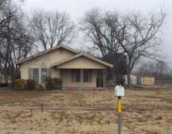 Pre-foreclosure in  OLD IOWA PARK RD Wichita Falls, TX 76306
