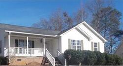 Pre-foreclosure in  N ASHTON DR Liberty, SC 29657