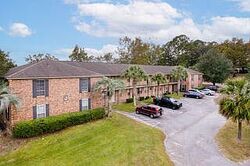 Pre-foreclosure in  OLD POINT RD APT C7 North Charleston, SC 29410
