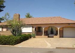 Pre-foreclosure in  Garryana Dr Red Bluff, CA 96080