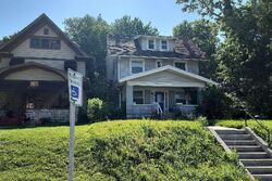 Pre-foreclosure in  PROSPECT AVE Kansas City, MO 64128