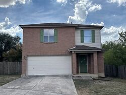 Pre-foreclosure in  Suncliff Crst San Antonio, TX 78238