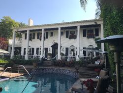 Pre-foreclosure in  Rubio Ave Encino, CA 91436