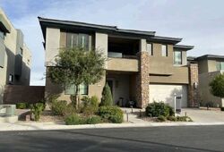 Pre-foreclosure in  Amber View St Las Vegas, NV 89135