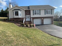  Brookhill Dr, Abingdon VA