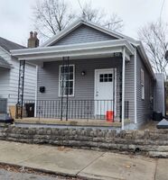 Pre-foreclosure in  Pine St Covington, KY 41014