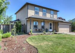 Pre-foreclosure in  Whitney St Stayton, OR 97383