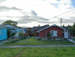 Pre-foreclosure in  S 5th Ave Kelso, WA 98626