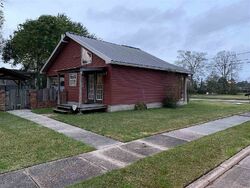 Pre-foreclosure in  Honduras St Houma, LA 70360