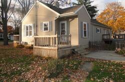 Pre-foreclosure in  MERLE AVE Burton, MI 48509