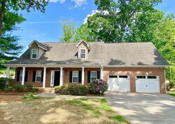 Pre-foreclosure in  Middlebrook Dr Clemmons, NC 27012