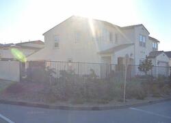 Pre-foreclosure Listing in Mahogany Ln VISTA, CA 92084