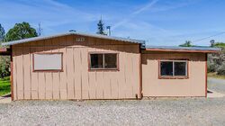 Pre-foreclosure in  Thomas Way Oregon House, CA 95962