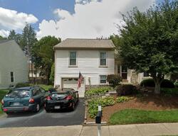 Pre-foreclosure in  Sequoia Farms Dr Centreville, VA 20120