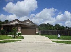 Pre-foreclosure in  Swae Lee St Houston, TX 77048