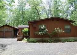  Pocono Dr, East Stroudsburg PA