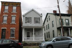 Pre-foreclosure in  Linden St Covington, KY 41016