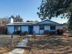 Pre-foreclosure in  W Dovewood Ct Coalinga, CA 93210
