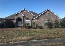 Pre-foreclosure in  SELWYN CT Kathleen, GA 31047