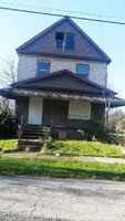  Kenmore Ave W, Youngstown OH