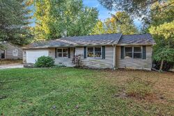  Woodhenge Dr, Mattawan MI