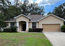 Pre-foreclosure in  Oxford Manor Cir Lakeland, FL 33810