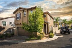 Pre-foreclosure in  SATSUMA CIR Santa Clarita, CA 91350