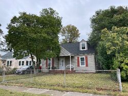 Pre-foreclosure in  CHALFIN AVE Norfolk, VA 23513