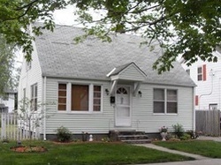 Pre-foreclosure in  WINDEMERE ST Springfield, MA 01104