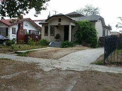 Pre-foreclosure in  W 71ST ST Los Angeles, CA 90044