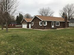  E Marshall St, Athens MI