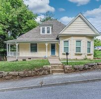 Pre-foreclosure in  Mims Ave Newport, TN 37821
