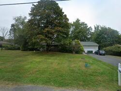 Pre-foreclosure in  Kim Ln Hackettstown, NJ 07840