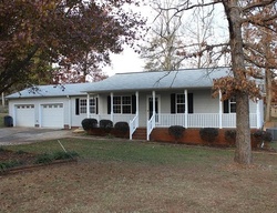 Pre-foreclosure in  DELLWOOD LN Anderson, SC 29621