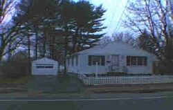 Pre-foreclosure in  WAMPANOAG TRL Riverside, RI 02915