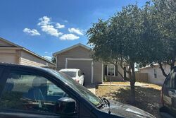 Pre-foreclosure in  COUNTRY CYN San Antonio, TX 78252