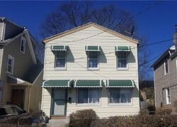 Pre-foreclosure Listing in POTTER AVE NEW ROCHELLE, NY 10801