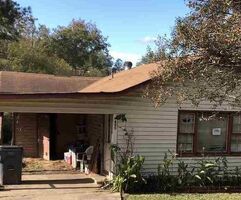  Lakeshore Cir, Adamsville AL