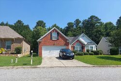 Pre-foreclosure in  SOUTHWOOD DR Villa Rica, GA 30180