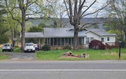  N Main St, Trenton GA