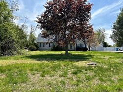 Pre-foreclosure in  OXBRIDGE DR Salisbury, MD 21801