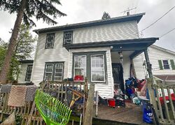 Pre-foreclosure in  PHILADELPHIA AVE Egg Harbor City, NJ 08215