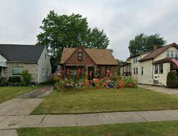 Pre-foreclosure in  EDGEWOOD AVE Buffalo, NY 14223