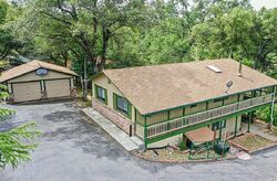 Pre-foreclosure in  VIA REDONDA RD Sonora, CA 95370