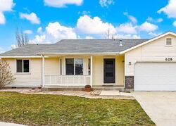 Pre-foreclosure in  Winter Pl Nampa, ID 83686