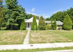 Pre-foreclosure in  COMANCHE DR Oceanport, NJ 07757